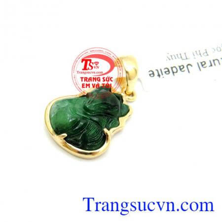 đối với những nữ doanh nhân hay những người làm quản lý, việc sở hữu cho mình một sợi dây chuyền mặt Hồ Ly sẽ giúp họ có thêm sự tự tin vào quyền lực của mình. Mặt hồ ly ngọc bách hợp