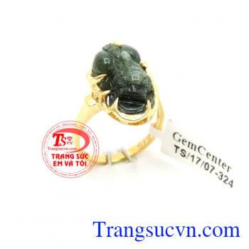 Nhẫn nữ tỳ hưu sapphire 14k, nhẫn nữ tỳ hưu sapphire vô cùng sang trọng cho phái đẹp, chiếc nhẫn đá tỳ hưu chạm khắc thời trang, bọc vàng 14k chuẩn chất lượng, sản phẩm kèm giấy kiểm định, giao hàng toàn quốc