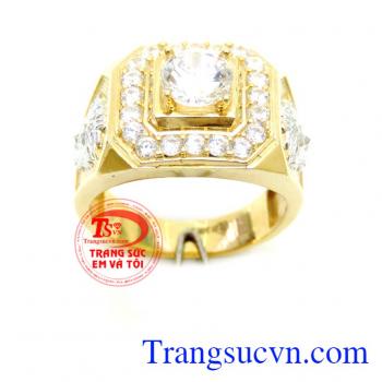 Nhẫn Nam Kim Cương Nhân Tạo Xu Hướng Mới làm tôn lên sự nam tính và tinh tế của phái mạnh,đeo nhẫn nam thể hiện sự may mắn và công danh,Nhẫn vàng 10k chất lượng vàng đảm bảo, Uy tín, khách hàng yêu thích.