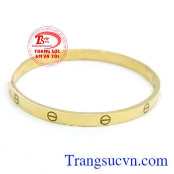 Vòng tay catier tình yêu bất diệt, Chiếc vòng tay Cartier tình yêu đã nổi tiếng từ những năm 1970. 