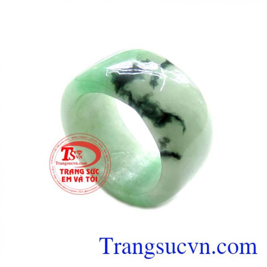 Nhẫn Ngọc Bản Vuông Đốm Đen