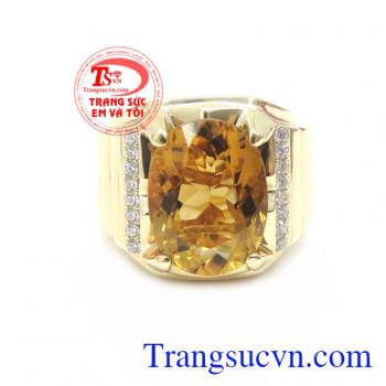 Thạch anh vàng tượng trưng cho tài lộc phú quý. Cho phái mạnh một vẻ đẹp sang trọng. Nhẫn vàng 14k đảm bảo uy tín chất lượng giao hàng trên toàn quốc