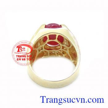 Nhẫn nam ruby là xu hướng trang sức hàng đầu, đeo mang lại may mắn trong công việc và thu hút tài lộc