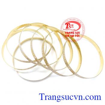 Sản phẩm uy tín chất lượng bảo hành 12 tháng giao hàng toàn quốc. Vòng Tuần Vàng Italy 750 Đeo Bền Đẹp