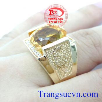 Nhẫn Nam Đá Thạch Anh Vàng phù hợp thị hiếu và phong cách phái mạnh
