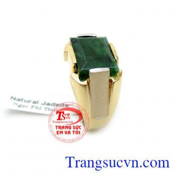 Nhẫn Nam Vàng 14K Jadeite Thiên Nhiên là món quà ý nghĩa cho người yêu thương