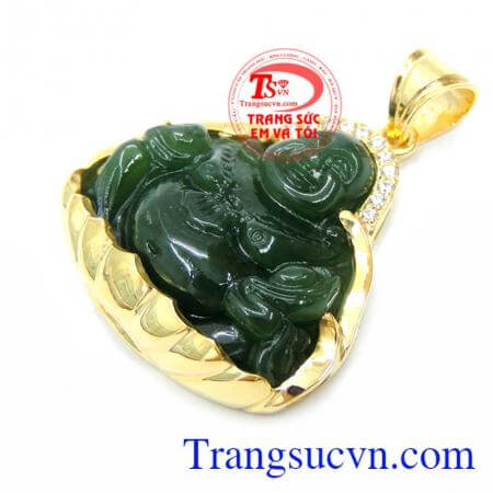 Mặt Phật Di Lặc Đá Ngọc Bích Thiên Nhiên có tác dụng mang đến vận may, giúp người đeo tránh được những rủi ro