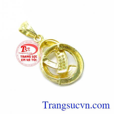 ản phẩm kèm giấy kiểm định vàng chất lượng, giao hàng toàn quốc, có thu mua lại với thời hạn vĩnh viễn. Mặt Nữ Đeo Trẻ Trung
