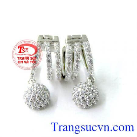 Hoa tai vàng nữ xinh, hoa tai vàng tây, hoa tai nữ đeo đẹp.