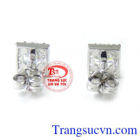 Món quà tốt và phù hợp dành cho nữ trao yêu thương giữ hạnh phúc thủy chung. Bông nụ vàng nhỏ xinh