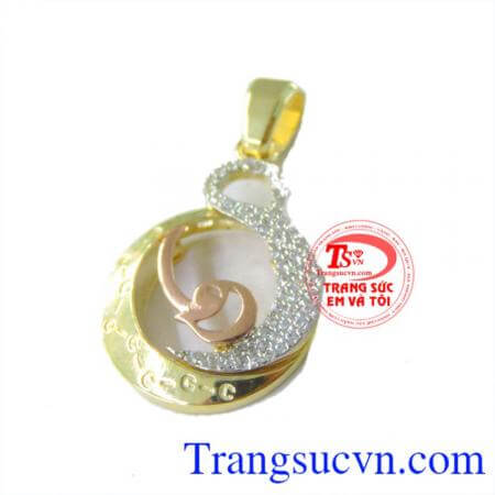mặt dây chuyền vàng 10k kiểu dáng Korea đẹp, sang trọng, nhận thiết kế mặt dây theo yêu cầu, sản phẩm kèm giấy kiểm định chất lượng, bảo hành 6 tháng.