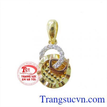Bán Mặt dây chữ D thời trang chất lượng cao.
