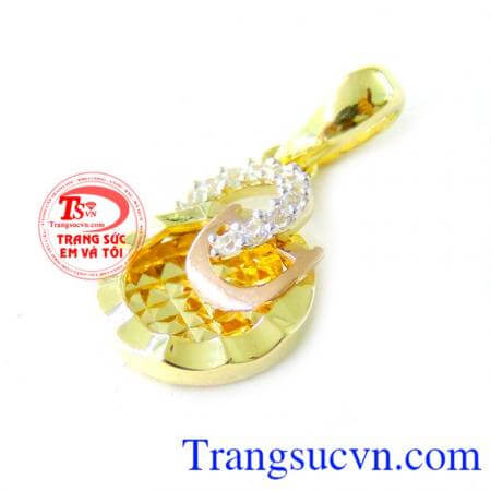 duyên dáng cho phái đẹp là sản phẩm mặt dây chuyền nữ , Được thiết kế tươi đẹp, tinh xảo , mang lại sự tự tin trước mọi người , cũng để làm món quà Ý nghĩa cho phái đẹp. Mặt dây chữ D thời trang