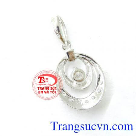 Sản phẩm uy tín chất lượng bán hàng trên toàn quốc. Mặt dây hình giọt nước vàng trắng