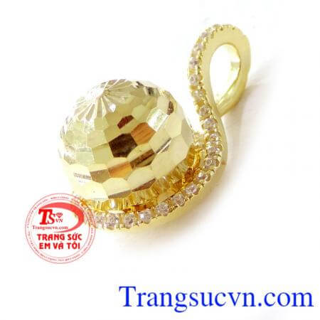Mặt dây nữ điệu đà, mặt dây chuyền nữ vàng tây, mặt dây nữ đeo đẹp.