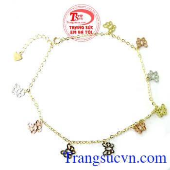 Chiếc Lắc hoa vàng tình yêu món quà sinh nhật cho người yêu thương,