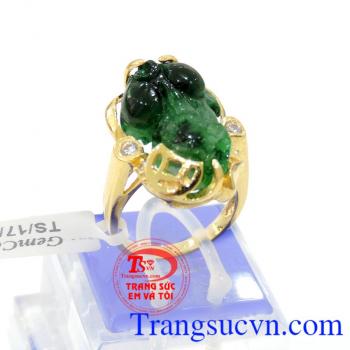 Nhẫn vàng màu tinh tế gắn tỳ hưu đá thiên nhiên, mang lại may mắn và hộ mệnh, Nhẫn nữ vàng tây dành cho phái đẹp