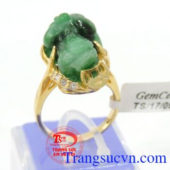 Nhẫn tỳ hưu hoàng gia,nhẫn tỳ hưu bọc vàng tây, ý nghĩa nhẫn tỳ hưu thu tích tài lộc cho người đeo, sức khỏe, nhẫn tỳ hưu dành cho nữ món quà ý nghĩa