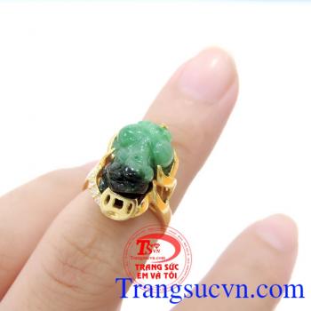 Tỳ hưu ngọc nhẫn nữ hà nội chất lượng đảm bảo uy tín,chiếc Tỳ hưu ngọc nhẫn nữ đeo tay,là món quà tặng trong dịp sinh nhật rất ý nghĩa