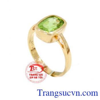 Nhẫn Peridot vàng nữ tinh tế và sang trọng dành cho phái mạnh Hợp với người mệnh Hỏa,Nhẫn nữ vàng tây