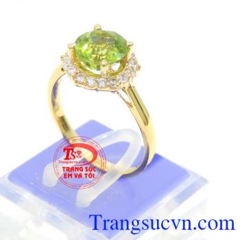 Chiếc nhẫn nữ Đá Peridot thông thái chất lượng đảm bảo uy tín,Có Giấy kiểm định đá quý kèm theo Nhẫn nữ Đá Peridot thông thái giao toàn quốc, bảo hành 1 năm,Nhẫn nữ Đá Peridot thông thái.