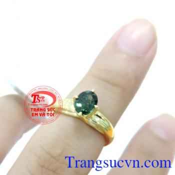 Chiếc Nhẫn Sapphire đẹp vàng 14k đảm bảo chất lượng có giấy kiểm định vàng và Giấy kiểm định đá quý kèm theo Nhẫn Sapphire đẹp vàng bảo hành 1 năm