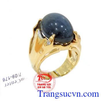 Nhẫn vàng nam Sapphire mệnh Mộc Nhẫn nữ vàng gắn đá quý Sapphire thiên nhiên dành cho phái mạnh, đeo hợp thời trang và đẳng cấp, Nhẫn vàng nam Sapphire mệnh Mộc bảo hành nhiều năm.