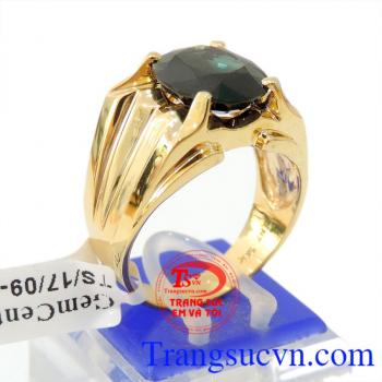 Nhẫn nam vàng sapphire xanh phù hợp phong cách thời trang phái mạnh