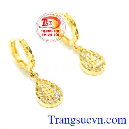 Hoa tai vàng chất lượng đảm bảo uy tín,giao toàn quốc thanh toán an toàn. Bông tai vàng 18k nữ