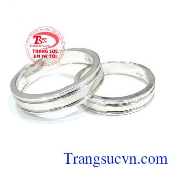 Bán Nhẫn cưới trơn vàng trắng 18k chất lượng vàng đảm bảo uy Công Ty Trang Sức Em Và Tôi Thương Hiệu Dẫn Đầu Việt Nam