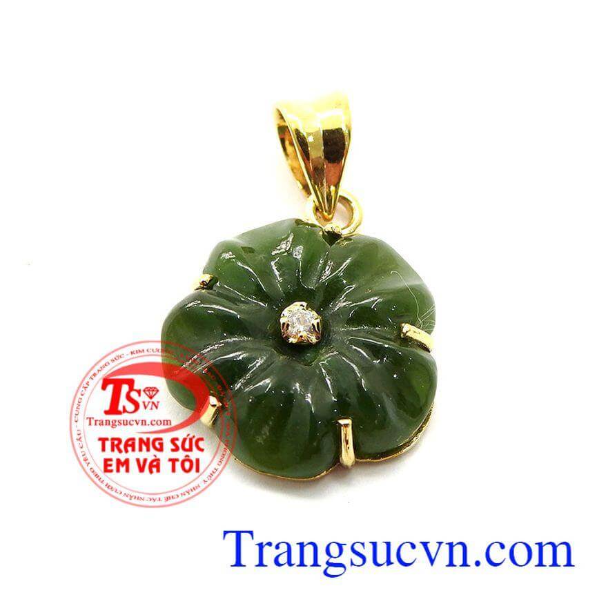 Mặt đá cỏ hoa mai bọc vàng