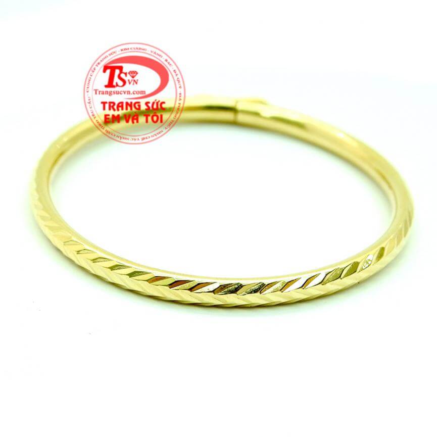 Vòng tay trẻ em xinh xắn