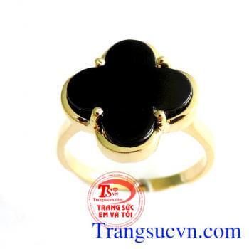 Nhẫn cỏ bốn lá mệnh thủy chất lượng đảm bảo uy tín,Nhẫn cỏ bốn lá mệnh thủy bảo hành 06 tháng,giao Nhẫn cỏ bốn lá mệnh thủy toàn quốc thanh toán an toàn
