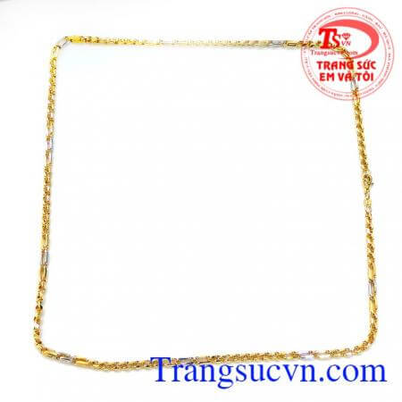 dây chuyền bền đẹp sáng bóng, sản phẩm được bảo hành uy tín trên toàn quốc.