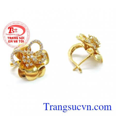 Hoa tai vàng đính đá,Hoa tai vàng tây sang trọng và quý phái. 