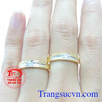 Đôi nhẫn cưới đính đá tình yêu bền đẹp