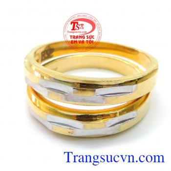 Là sự ràng buộc, gắn kết giữa hai con người xa lạ trở nên bền chặt, không điểm dừng và luôn bất diệt