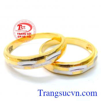 Biểu tượng của sự gắn kết vĩnh cữu và hạnh phúc tròn đầy của cặp đôi trong tình yêu