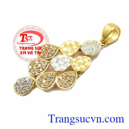 Mặt dây chuyền vàng hình chiếc lá