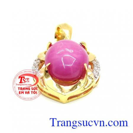 Mặt đá Ruby sao nhân tạo
