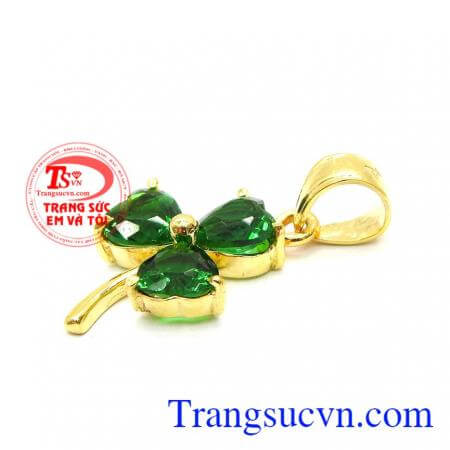 Mặt dây cỏ 3 lá