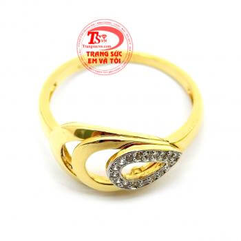 Với kiểu chế tác giọt nước tinh tế chắc chắn sẽ làm hài lòng mọi khách hàng