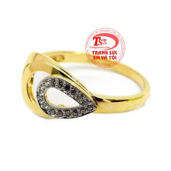 ản phẩm được bảo hành uy tín trên toàn quốc.Nhẫn nữ giọt nước