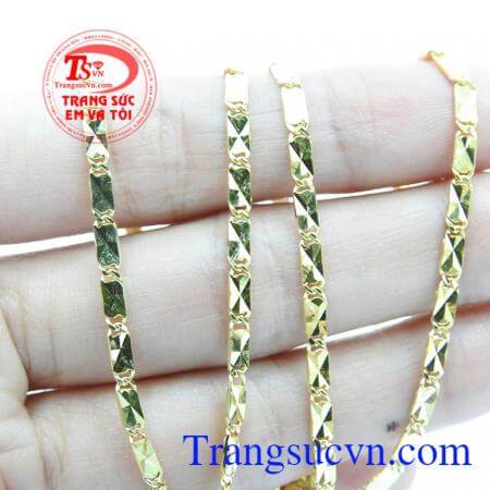Sản phẩm được bảo hành uy tín trên cả nước. Dây chuyền vàng tây nữ