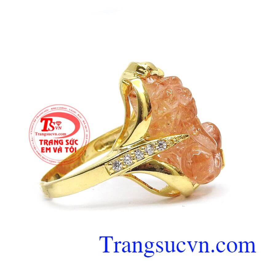Nhẫn vàng màu tinh tế gắn tỳ hưu đá thiên nhiên, mang lại may mắn và hộ mệnh, Nhẫn nữ vàng tây dành cho phái đẹp