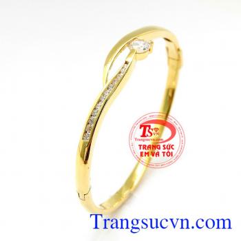 Vòng Vàng Đẹp là sản phẩm vô cùng sang trọng,tinh tế.