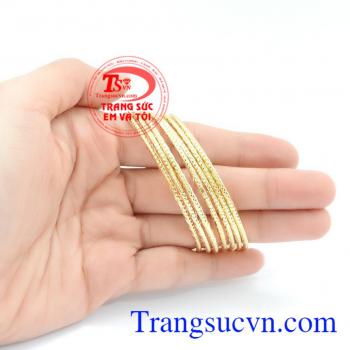 Sản phẩm chất lượng cao,uy tín,bảo hành 6 tháng. Vòng Tuần Quý Phái