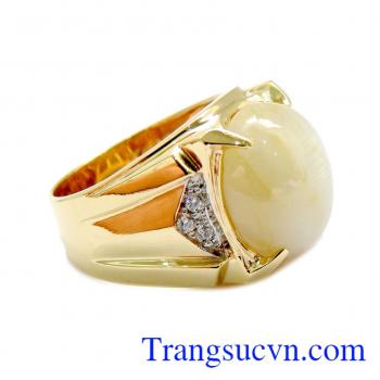 Sản phẩm chất lượng cao,có giấy kiểm định,bảo hành 12 tháng,giao hàng trên toàn quốc. Nhẫn Sapphire Trắng