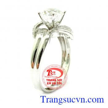 Sản phẩm chất lượng cao bảo hành 6 tháng, giao hàng trên toàn quốc.