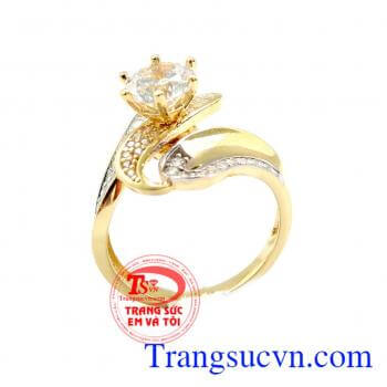 Nhẫn Nữ Hoa Vàng Cá Tính chất lượng vàng đảm bảo